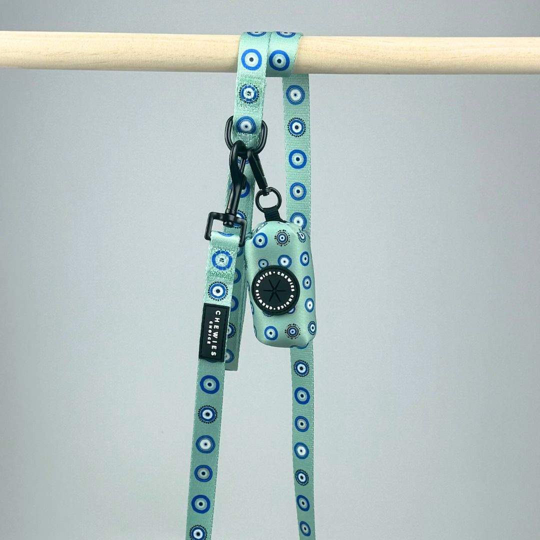 hondenriem en poepzakjeshouder